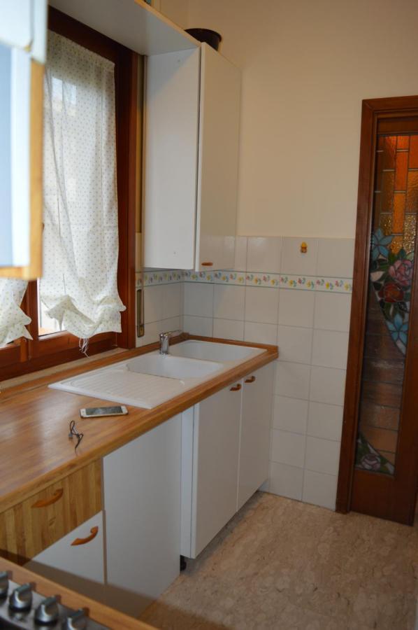 Appartement Casa Le Sorelle à Viareggio Extérieur photo